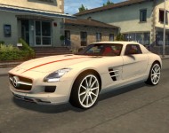 Mercedes-Benz SLS AMG thumbnail 3